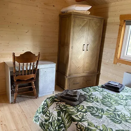 Log With Hot Tub Large Patio Near Casa de Férias Cork