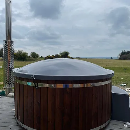 Holiday home Log With Hot Tub Large Patio Near
