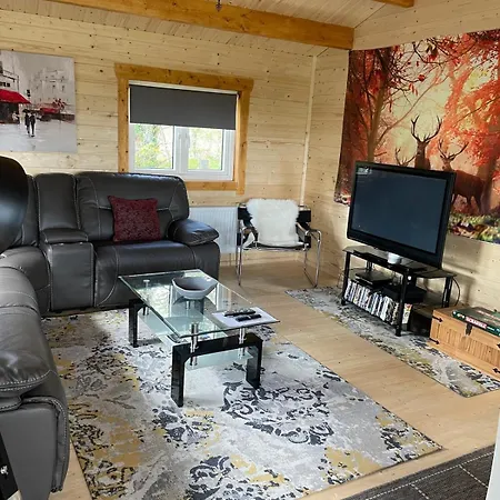 Log With Hot Tub Large Patio Near Holiday home