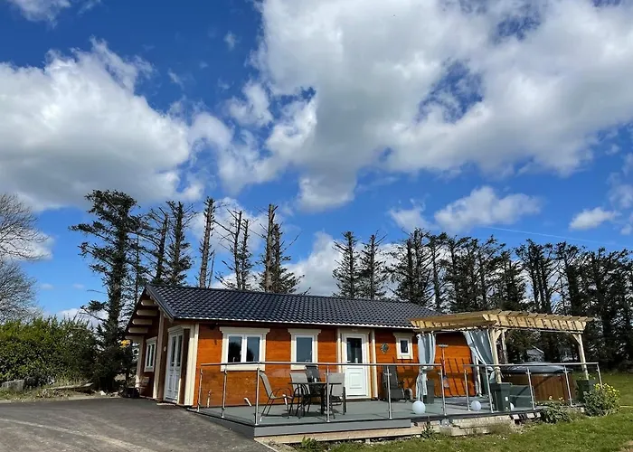 Holiday home Log With Hot Tub Large Patio Near